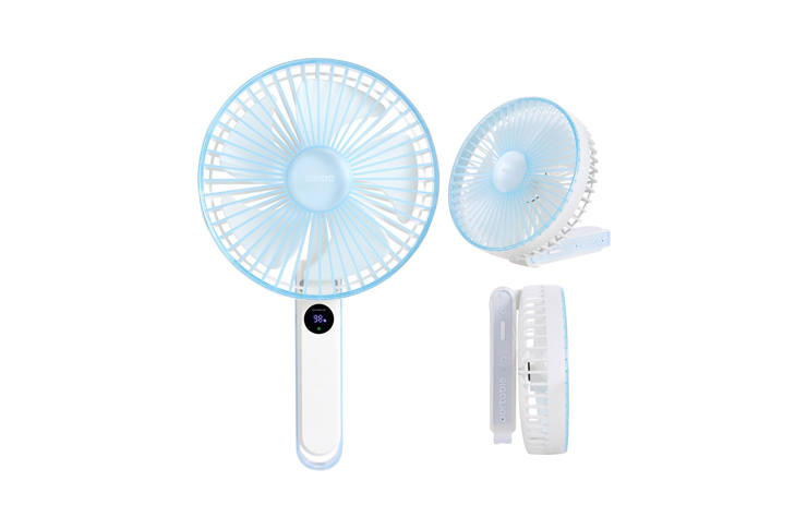 0_62406 - crasi Blue and white portable handheld fan with a circular blade guard and a digital battery indicator on the handle's front panel (rechargeable).